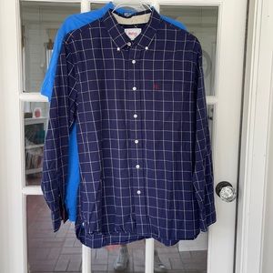 Men’s blue checkered shirt